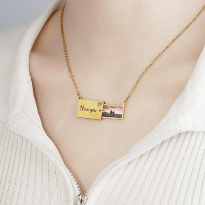 Collar con foto y carta de amor en caja Forever Rose