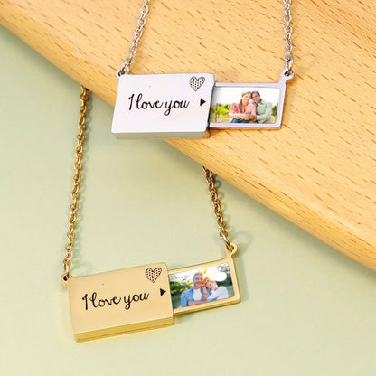 Collar con foto y carta de amor en caja Forever Rose